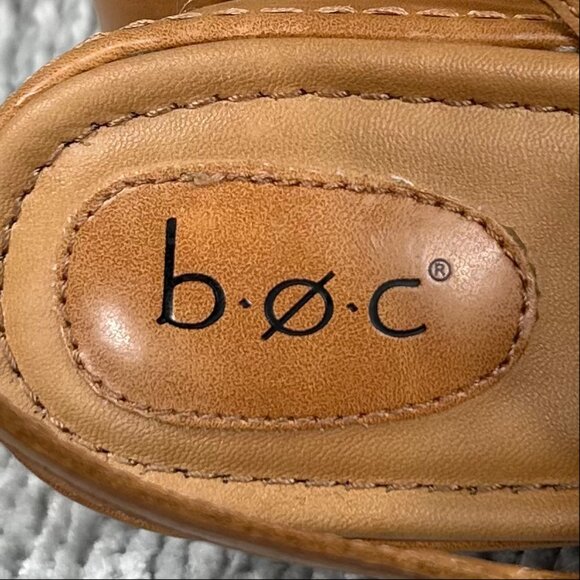 b.o.c. Born Concepts Alma Tan Leather Buckle Wedge Sandal Size 9 - Picture 13 of 15